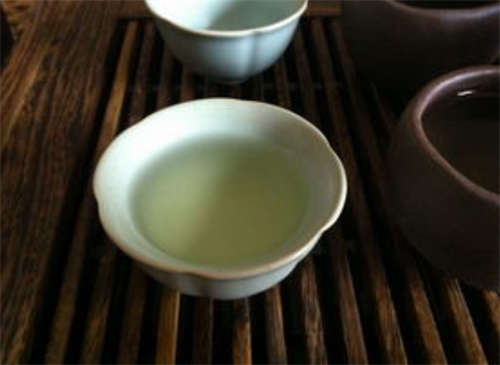 骊山(shān)茶属于什么茶类,梨山(shān)茶是乌龙茶吗