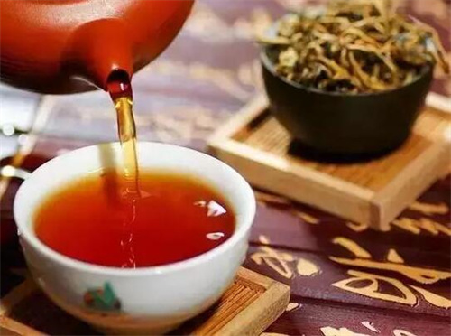 红茶绿茶乌龙茶热量-乌龙茶属于红茶吗