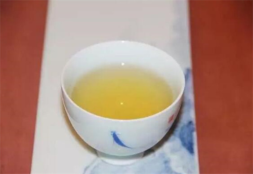 老班章普洱熟茶饼「老班章普洱熟茶」