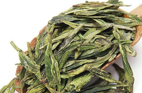 龙井有(yǒu)必要三泡吗?茶叶专家告诉你正确泡茶的方法