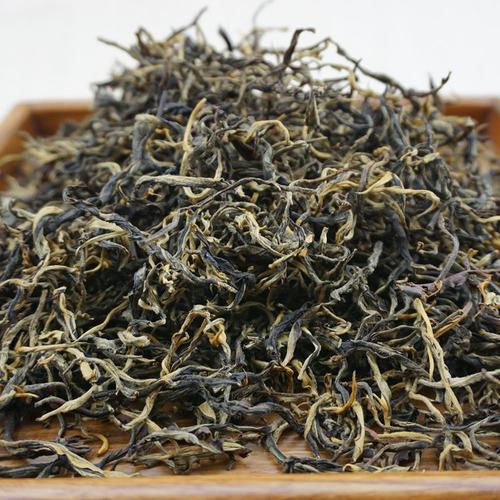 红茶配蒲公英的功效「杜仲叶红茶泡水的功效与作用(yòng)」