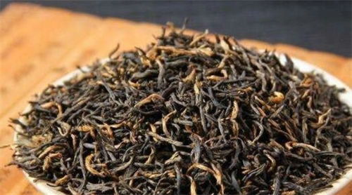 列举乌龙茶的主要名茶「乌龙茶属于红茶吗」